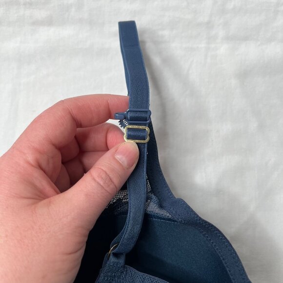 Natori Cherry Blossom Convertible Bra Night Blue Lace Underwire 32DDD - Picture 7 of 8